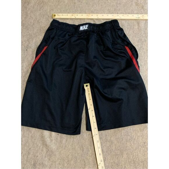 Nike Basketball Shorts Men Size Medium Black Red Stripe Red Swoosh Athletic Good - Picture 5 of 5
